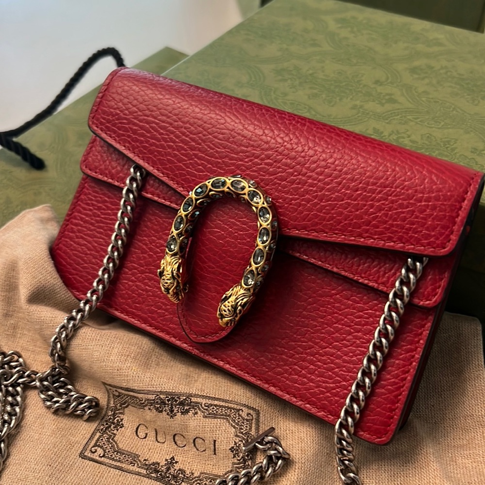 Gucci Super Mini Dionysus Bag